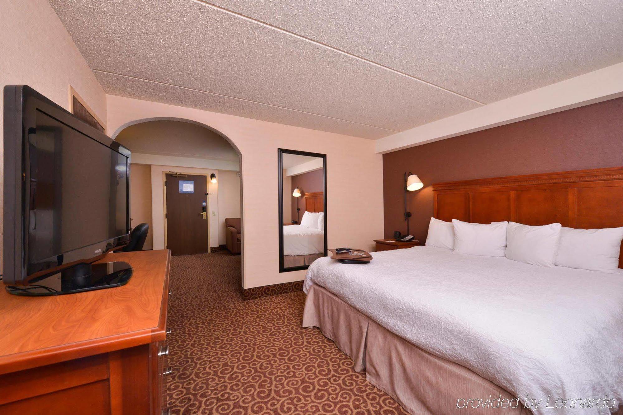 פיטסבורג Mcknight Hotel מראה חיצוני תמונה